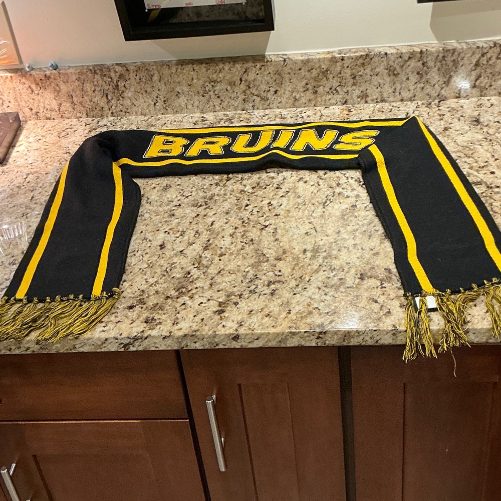 NHL Boston Bruins Black and Gold Scarf with Fringe Edges